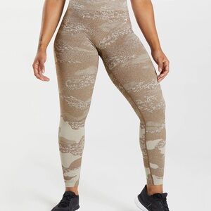 Gymshark ADAPT CAMO SEAMLESS LEGGINGS